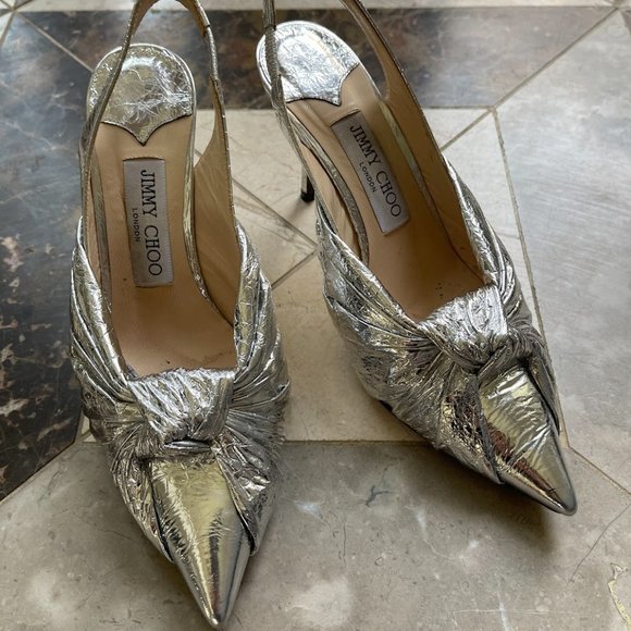 JIMMY CHOO Annabelle 85 Knotted Silver Leather Pumps - Picture 9 of 11